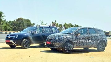 Renault Captur (Kaptur) spied alongside the Renault Duster