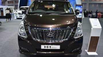 Hyundai H-1 at 2017 Bangkok International Motor Show