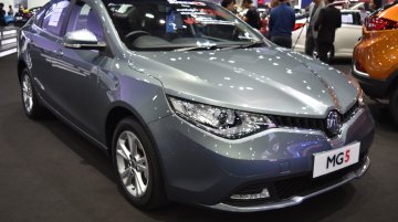 MG5 sedan