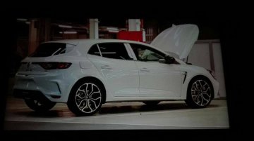 2017 Renault Megane RS interior & exterior leaks out