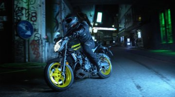 Yamaha Europe introduces the 2018 Yamaha MT-03 & 2017 Yamaha R3