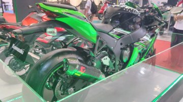 Kawasaki Ninja ZX10-R with Akrapovic exhaust