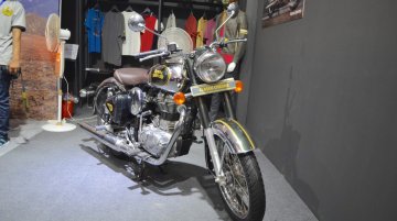 Royal Enfield Classic 500 Chrome at the Nepal Auto Show 2017