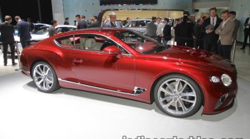 2018 Bentley Continental GT showcased at IAA 2017 - Live