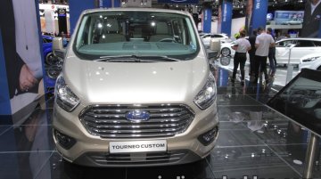 New Ford Tourneo Custom at IAA 2017