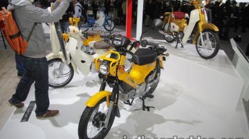 Honda Super Cub 110, Honda Cross Cub 110 & Honda Super Cub C125 debut at the 2017 Tokyo Motor Show - Live