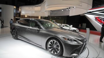 2018 Lexus LS at 2017 Tokyo Motor Show