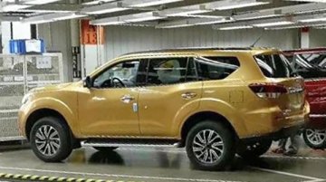 2018 Nissan Paladin (Toyota Fortuner slayer) rear-end exposed