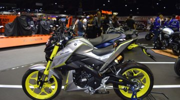 Custom Yamaha M-Slaz & Yamaha R15 v3.0 at 2017 Thai Motor Expo - Live