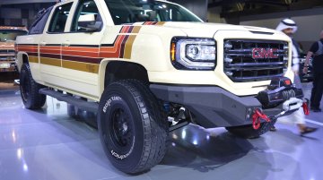 GMC Desert Fox Middle East concept at 2017 Dubai Motor Show