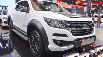 Chevrolet Colorado Centennial Edition at 2017 Thai Motor Expo - Live