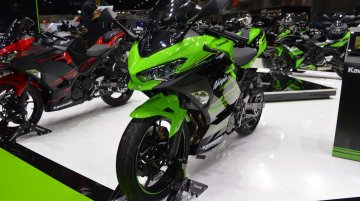 Kawasaki Ninja 400 vs. 2018 Yamaha YZF-R3 - Spec comparison