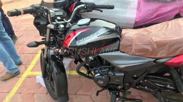 2018 Bajaj Discover 110 spied ahead of launch