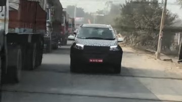 2018 Mahindra XUV500 (facelift) - Image Gallery (Spy Shots)