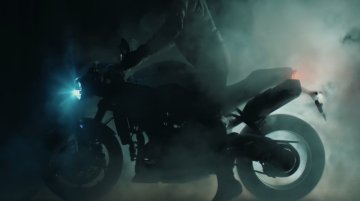 2018 Triumph Speed Triple teased, unveil on January 29