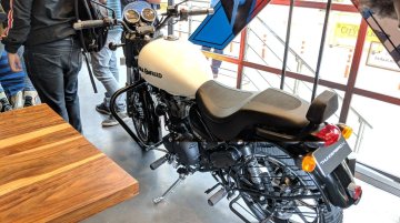 Royal Enfield Thunderbird 350X - Image Gallery (Unrelated)