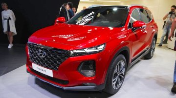 2018 Hyundai Santa Fe showcased at 2018 Geneva Motor Show