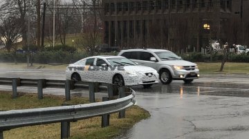 Next-gen 2019 Lexus ES spied testing in the USA