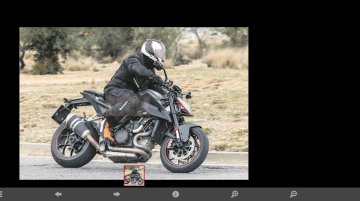 Updated KTM 1290 Super Duke R spied