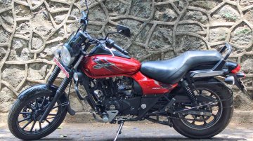 Bajaj Avenger 180 Street - Image Gallery