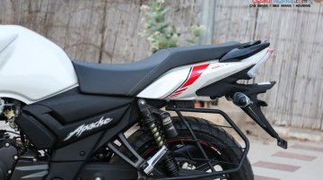 TVS Apache RTR 160 White Race Edition