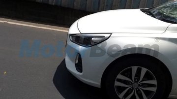 Uncamouflaged test mule of Hyundai i30 spotted again on Indian roads