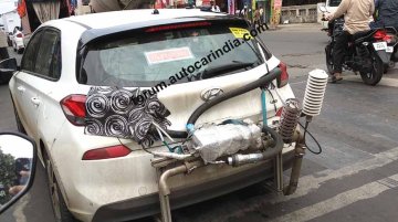 Hyundai i30 spotted in Pune fitted with emission test equipment