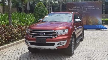 LHD 2019 Ford Everest (2019 Ford Endeavour) ready, reaches Vietnam