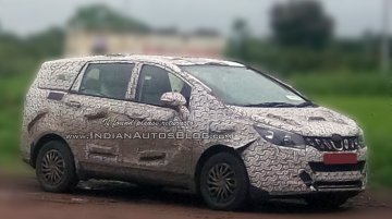 Mahindra U321 MPV shows its toothed grille & more of the front-end [Update]