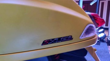 2018 Vespa SXL150 Matt Rosso Dragon and Matt Yellow