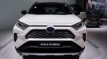 2019 Toyota RAV4 Hybrid - Motorshow Focus