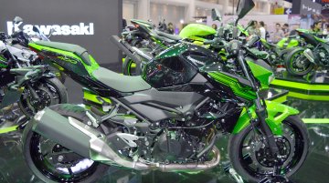 India-bound Kawasaki Z400 at the Thai Motor Expo 2018 - Live