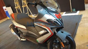 Aprilia SR Max 300 Scooter spied In India - Report