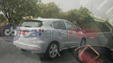 Honda HR-V spied on test in India again