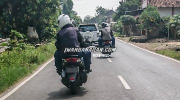 Yamaha NMax 155 facelift - Image Gallery