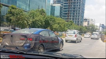 2019 Hyundai Elantra - Image Gallery