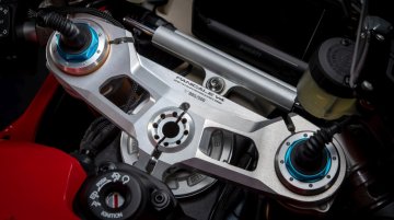Ducati Panigale V4 25° Anniversario 916 - Image Gallery