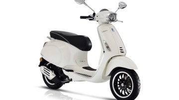 Vespa Primavera and Vespa Sprint (50 cc) launched in the US