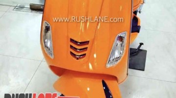 BS-VI Vespa Scooters - Image Gallery