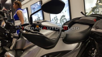 BS-VI Suzuki Gixxer - Image Gallery