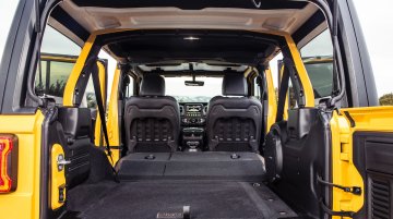 Jeep Wrangler Rubicon 5-door - Image Gallery