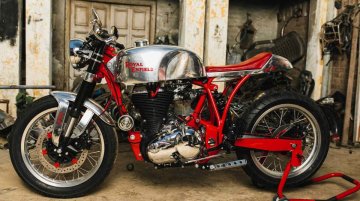 Royal Enfield Classic 500 transformed into a 180 kmph lustrous cafe racer