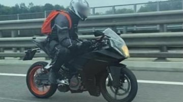 2021 KTM RC 200 - Spy Shots