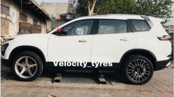 20-inch Wheels On New Tata Safari? They Sure Look Rad!