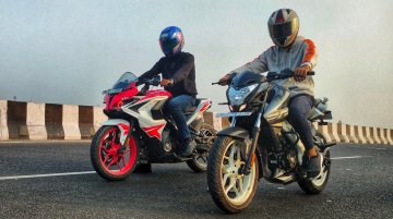 Bajaj Pulsar NS200 vs Pulsar RS200 - Interesting Drag & Rolling Race