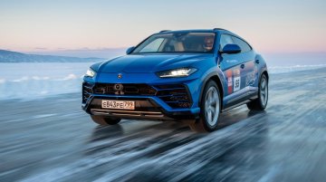 Lamborghini Urus Sets New Record-Breaking Top-Speed On Ice In Russia