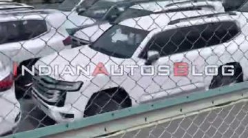 Watch 2022 Toyota Land Cruiser Undisguised in Spy Video