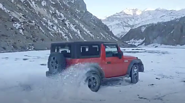 Watch Mahindra Thar Pull Off Multiple Donuts In Snow