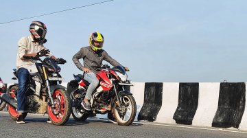 Can Bajaj Pulsar NS160 Beat Yamaha MT-15 in Top-End Drag Race?