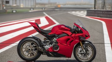 Ducati Panigale V4 Performance Accessories Announced